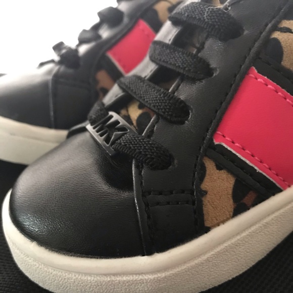 Michael Kors Leopard print shoes - Picture 2 of 9